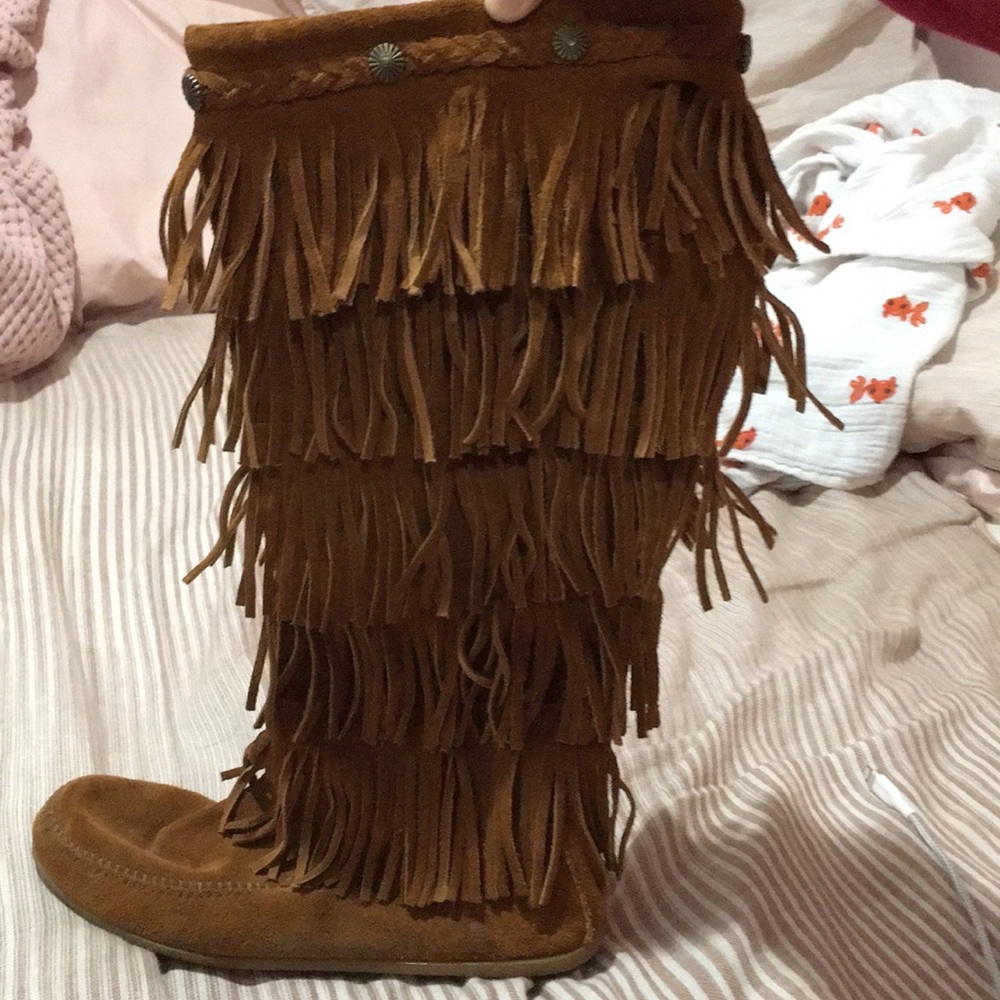 Moccasin boots